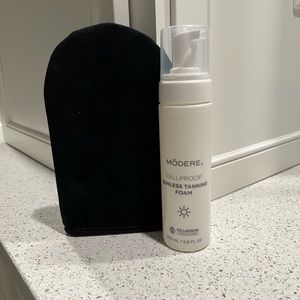 Modere Sunless Tanner with Mitt